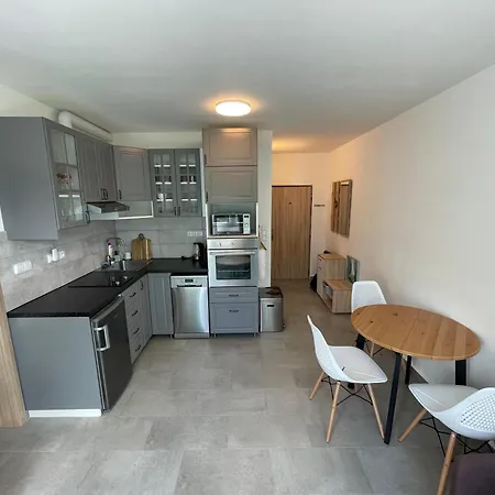 Novy Horsky V Jizerskych Horach Apartment *